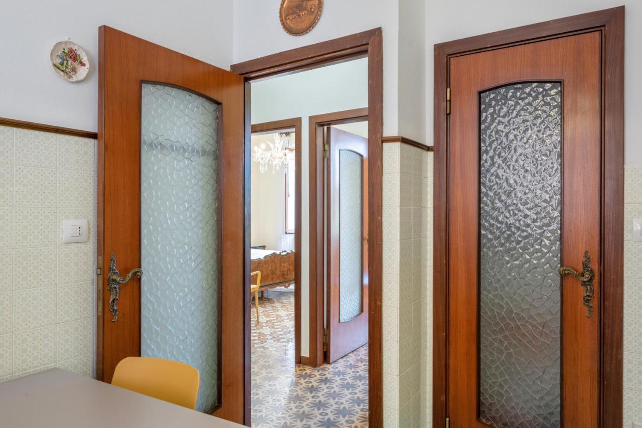 Cadimare Lovely Apartment 斯培西亚 外观 照片